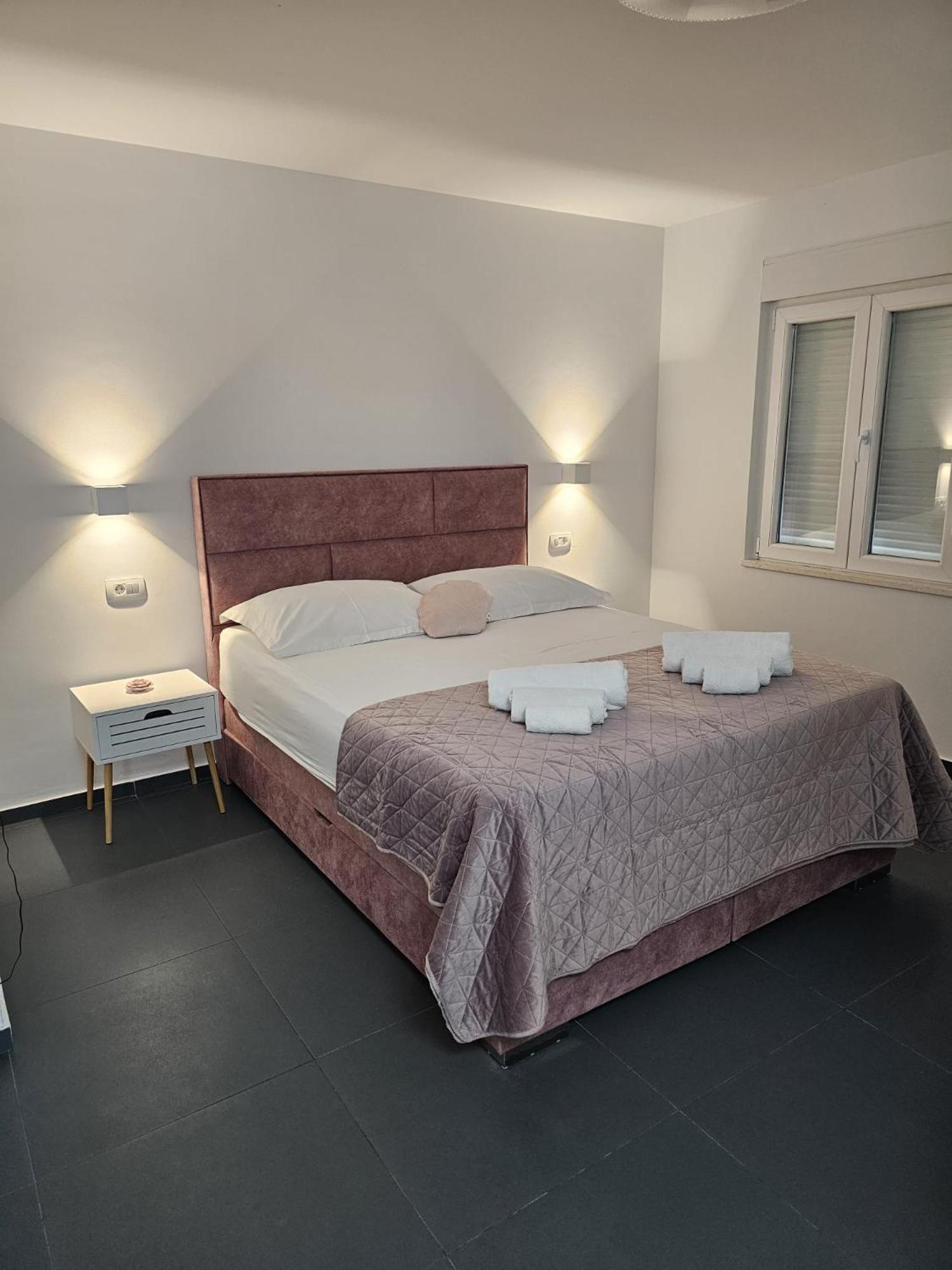Aaa Luxury Guest house Split